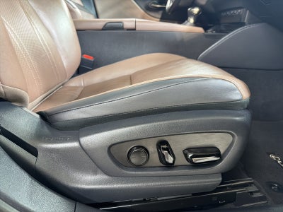 2024 Lexus ES 350 Ultra Luxury