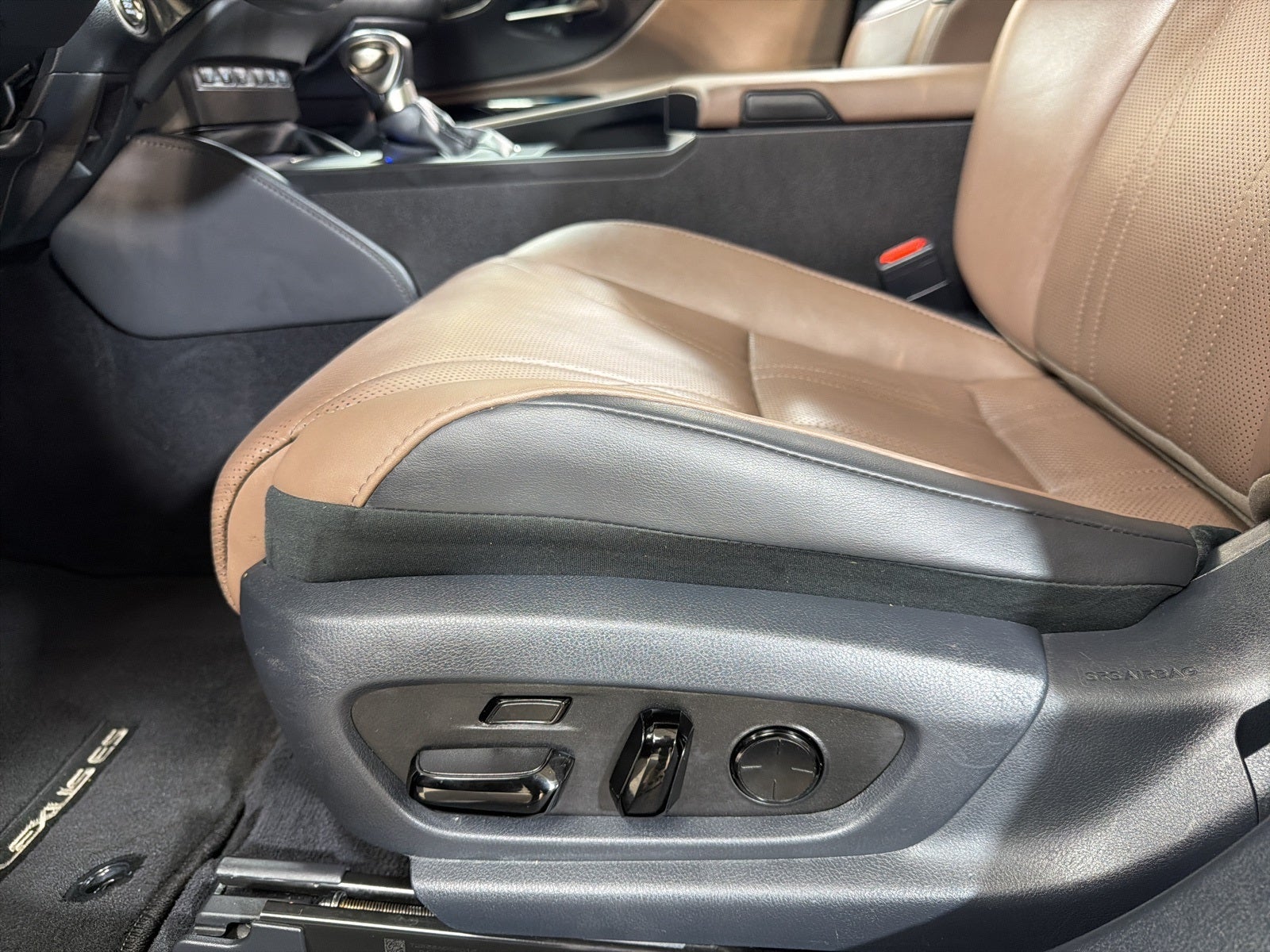 2024 Lexus ES 350 Ultra Luxury