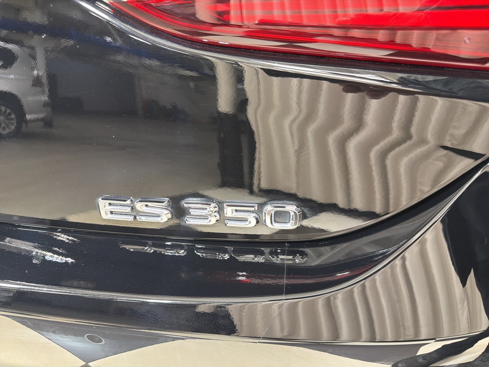 2024 Lexus ES 350 Ultra Luxury