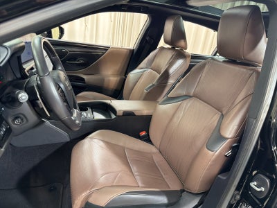 2024 Lexus ES 350 Ultra Luxury