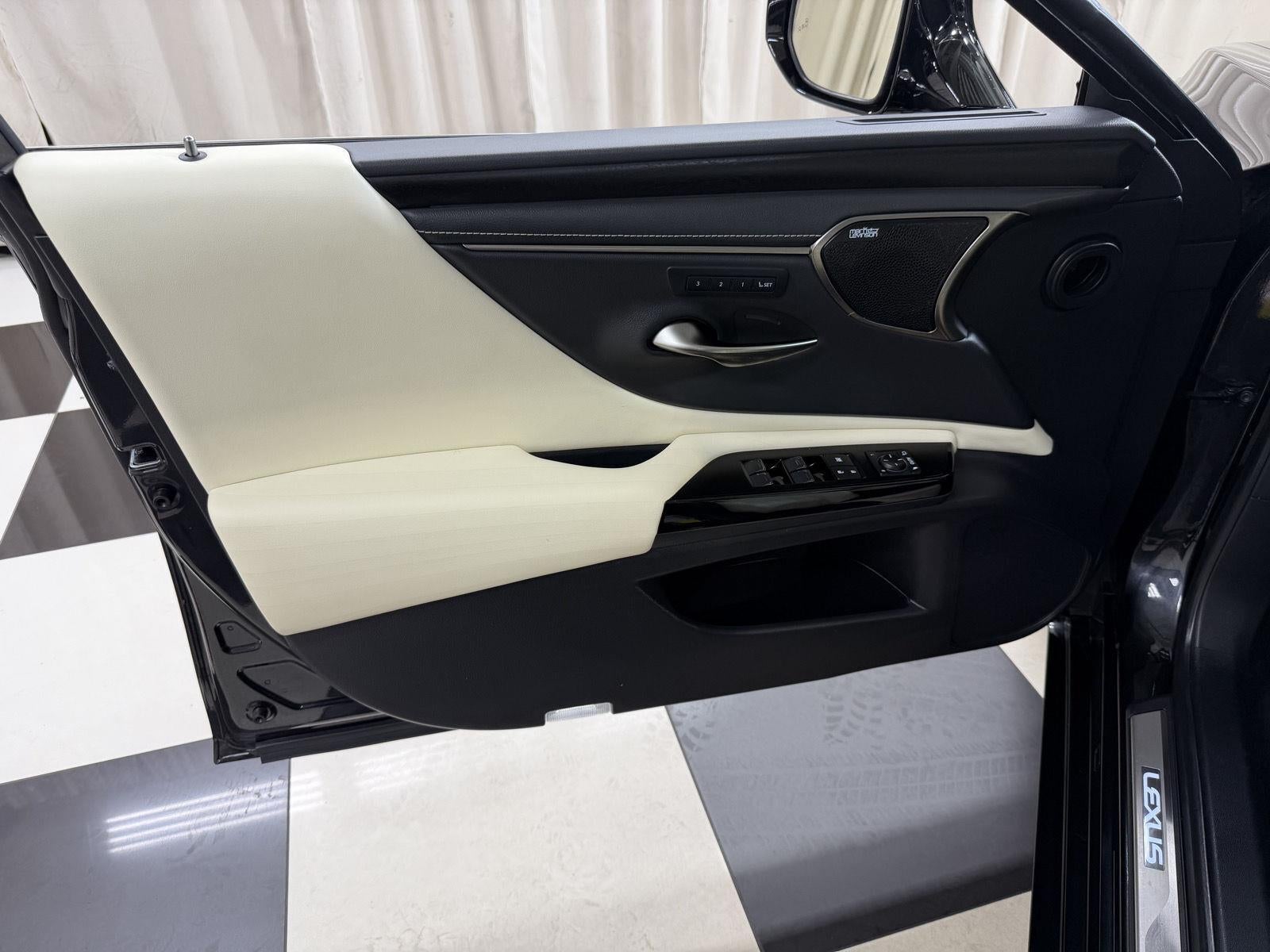 2022 Lexus ES ES 350 Ultra Luxury