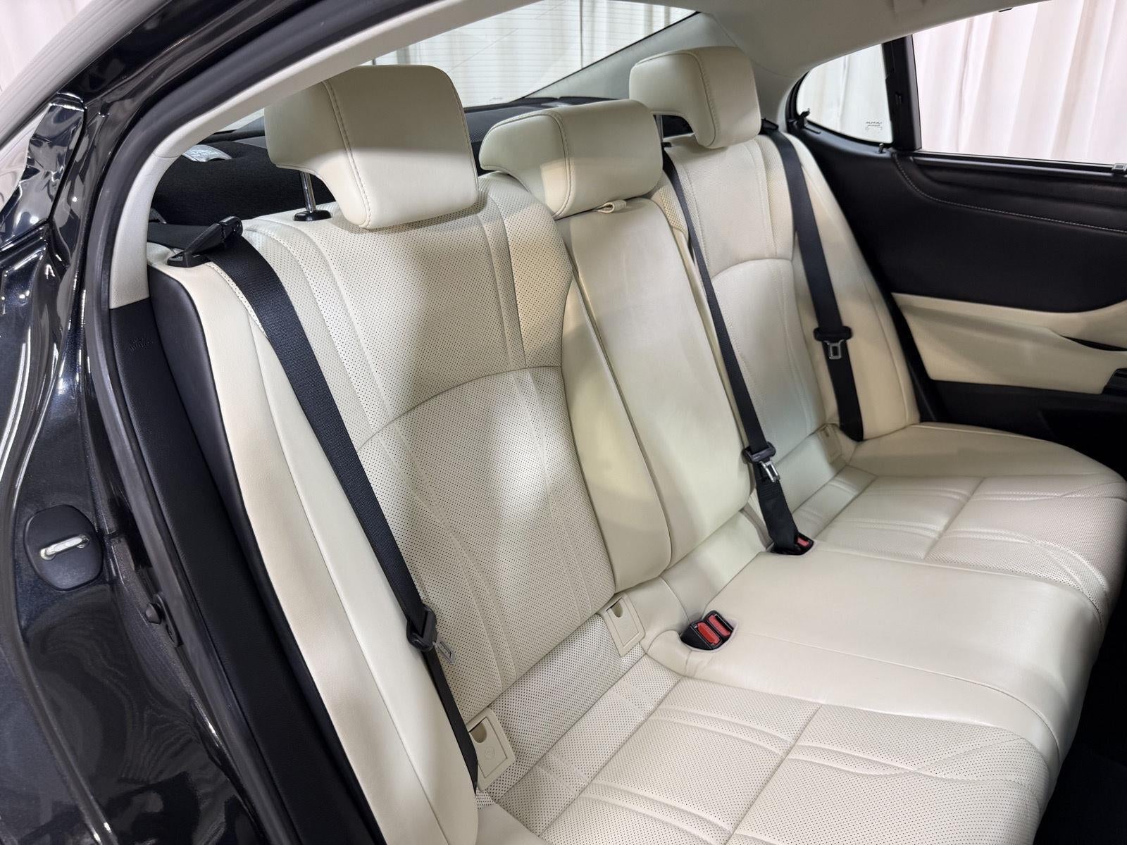 2022 Lexus ES ES 350 Ultra Luxury
