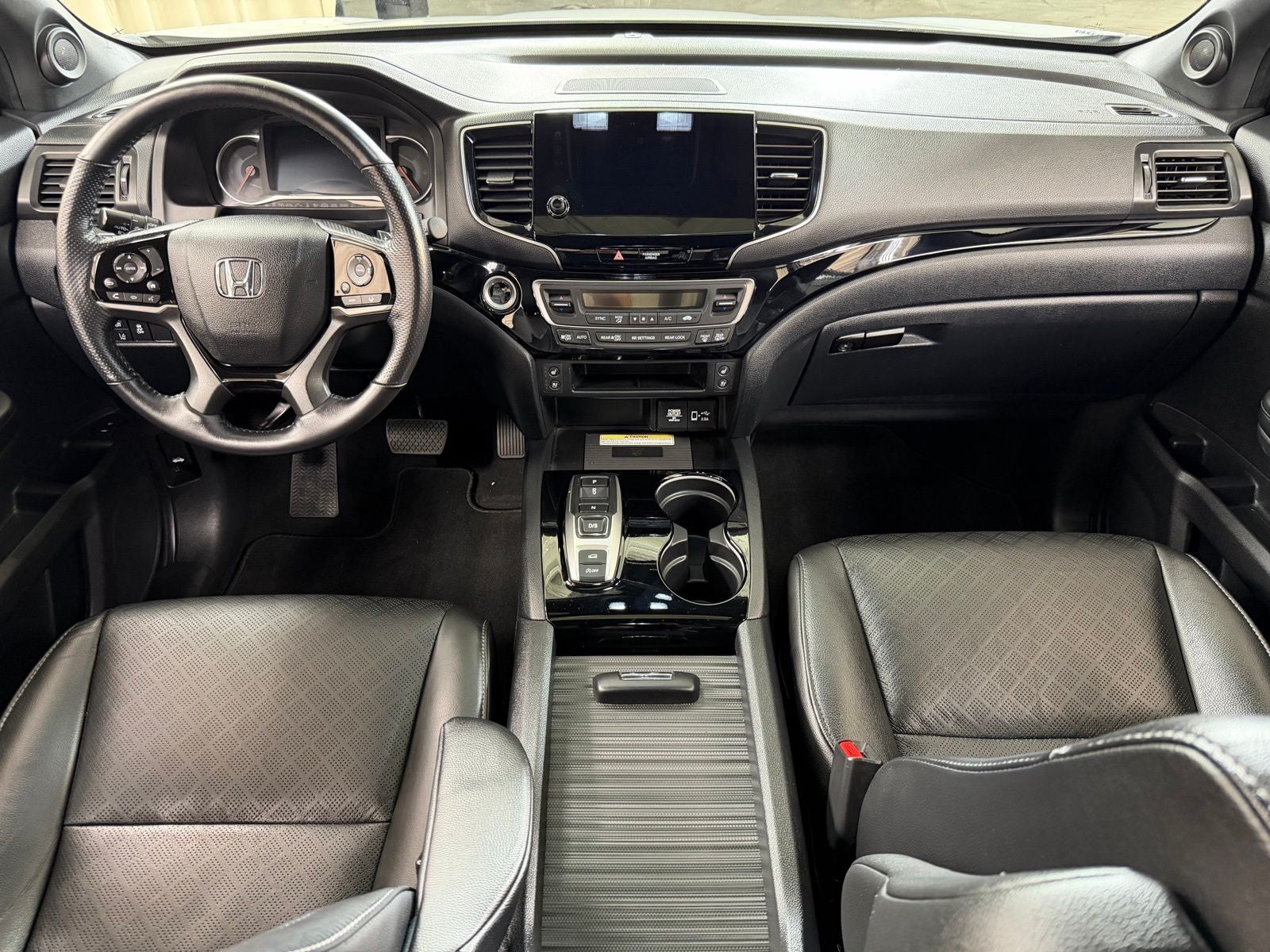 2020 Honda Passport Elite