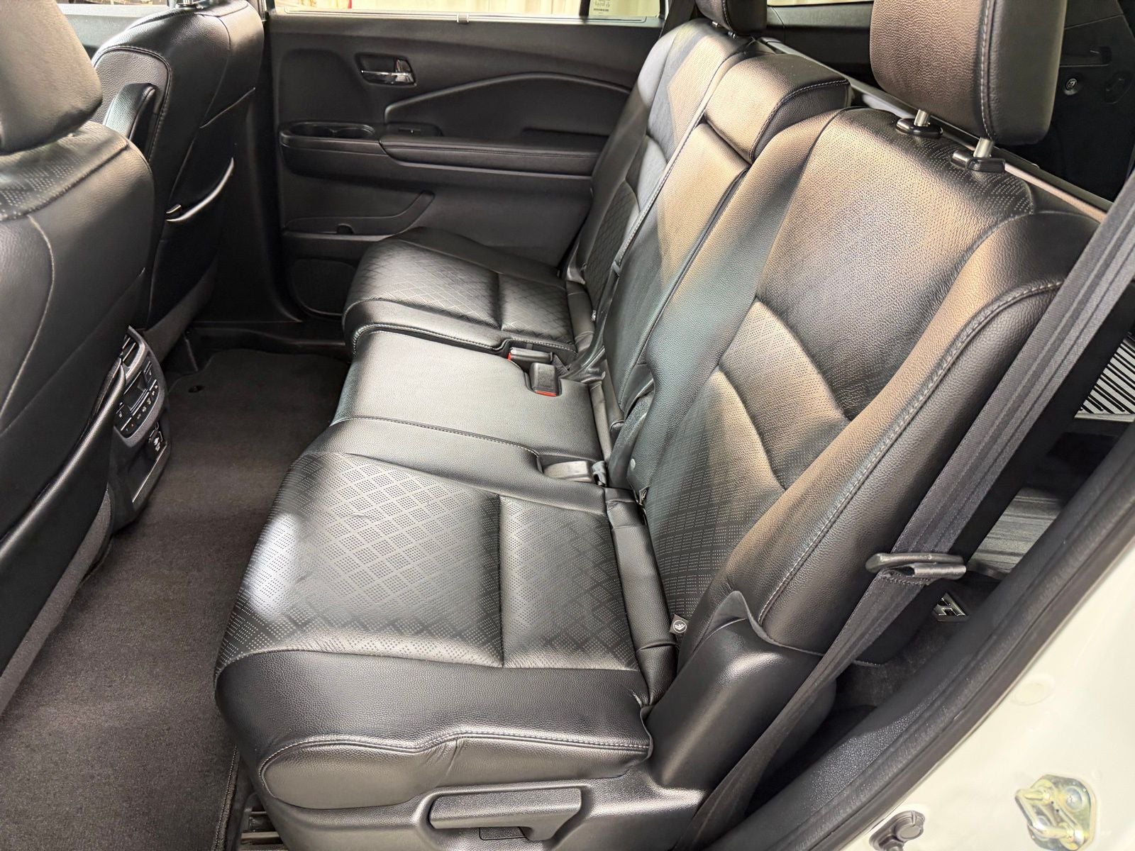 2020 Honda Passport Elite