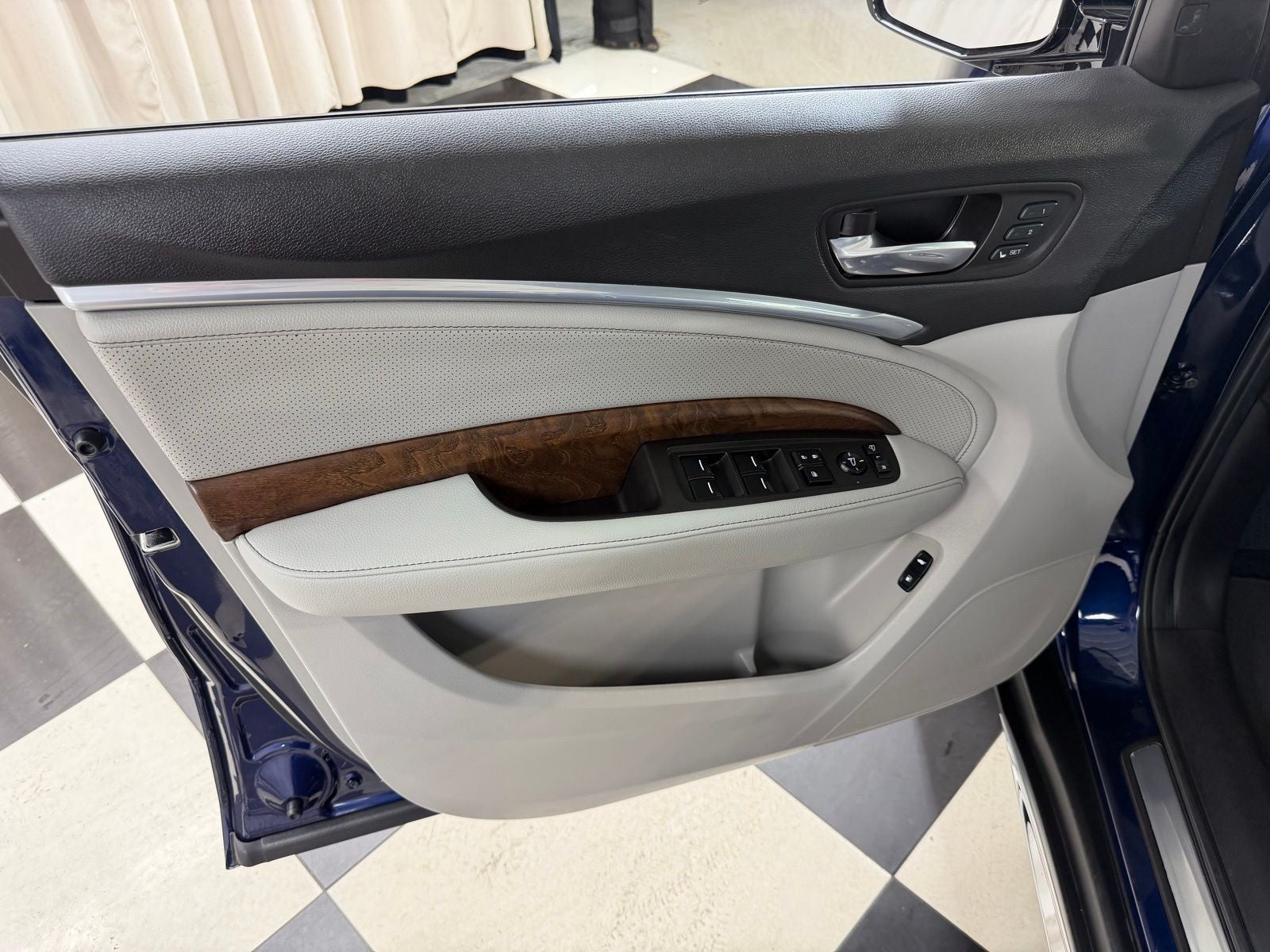 2020 Acura MDX Technology SH-AWD