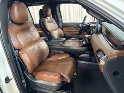 2023 Lincoln Navigator L L Reserve