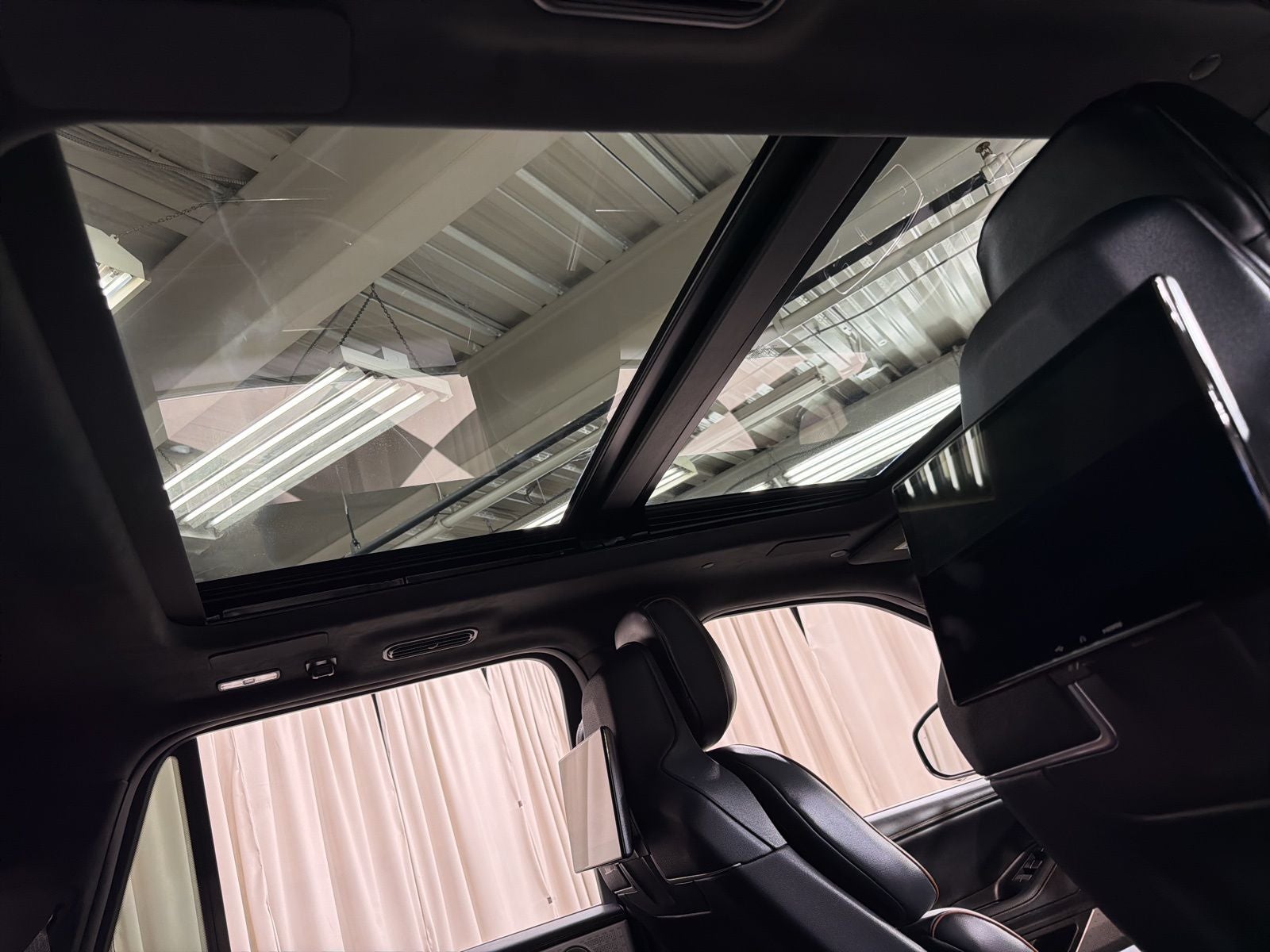 2025 Lincoln Navigator L Black Label