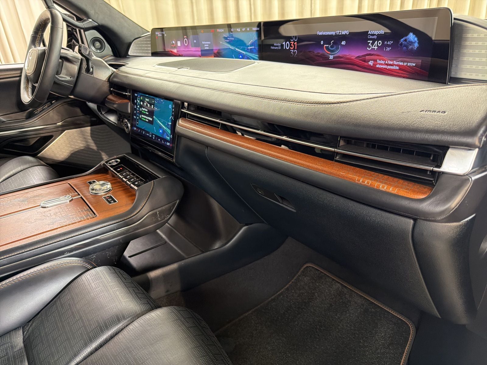 2025 Lincoln Navigator L Black Label