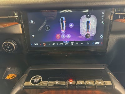 2025 Lincoln Navigator L Black Label