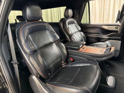 2025 Lincoln Navigator L Black Label