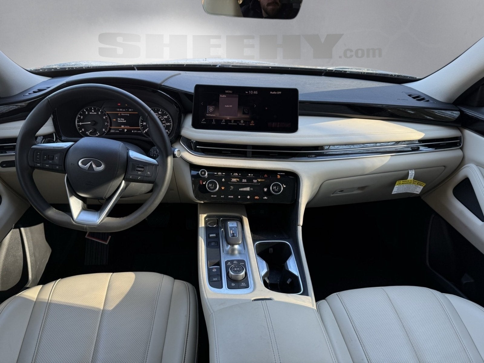 2025 INFINITI QX60 PURE