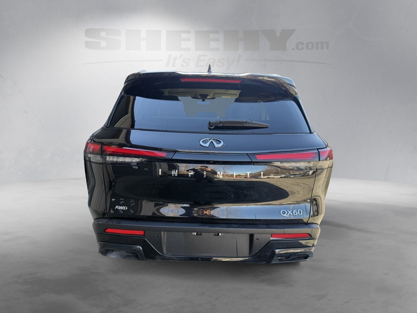 2025 INFINITI QX60 LUXE