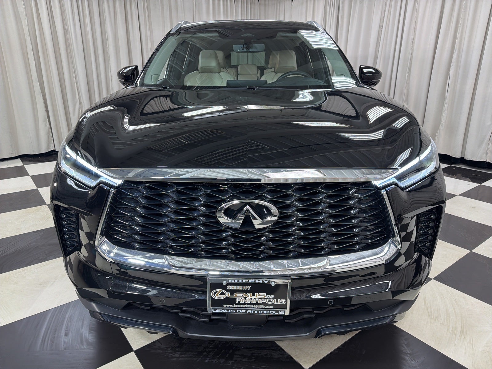 2025 INFINITI QX60 LUXE