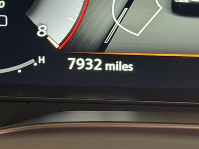 2025 INFINITI QX60 LUXE