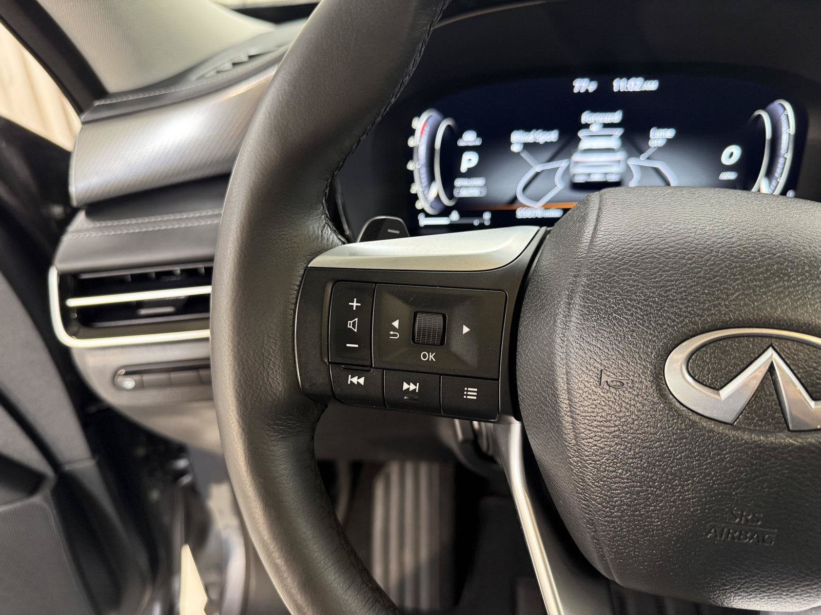2023 INFINITI QX60 LUXE