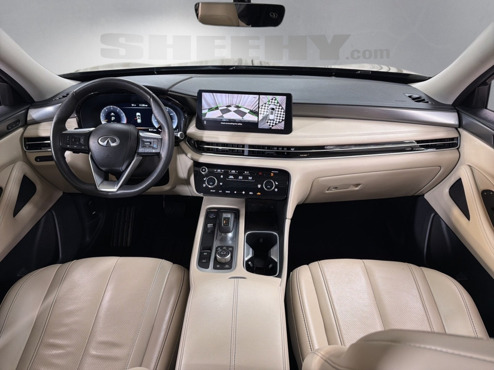 2023 INFINITI QX60 LUXE