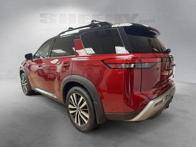 2022 Nissan Pathfinder Platinum