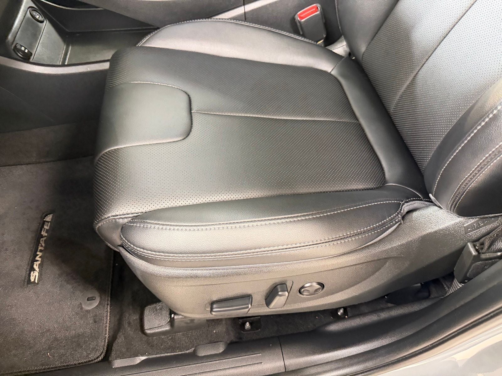 2023 Hyundai Santa Fe Hybrid SEL Premium