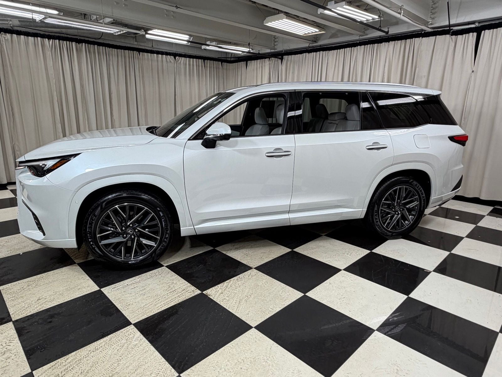 2025 Lexus TX 350 Premium