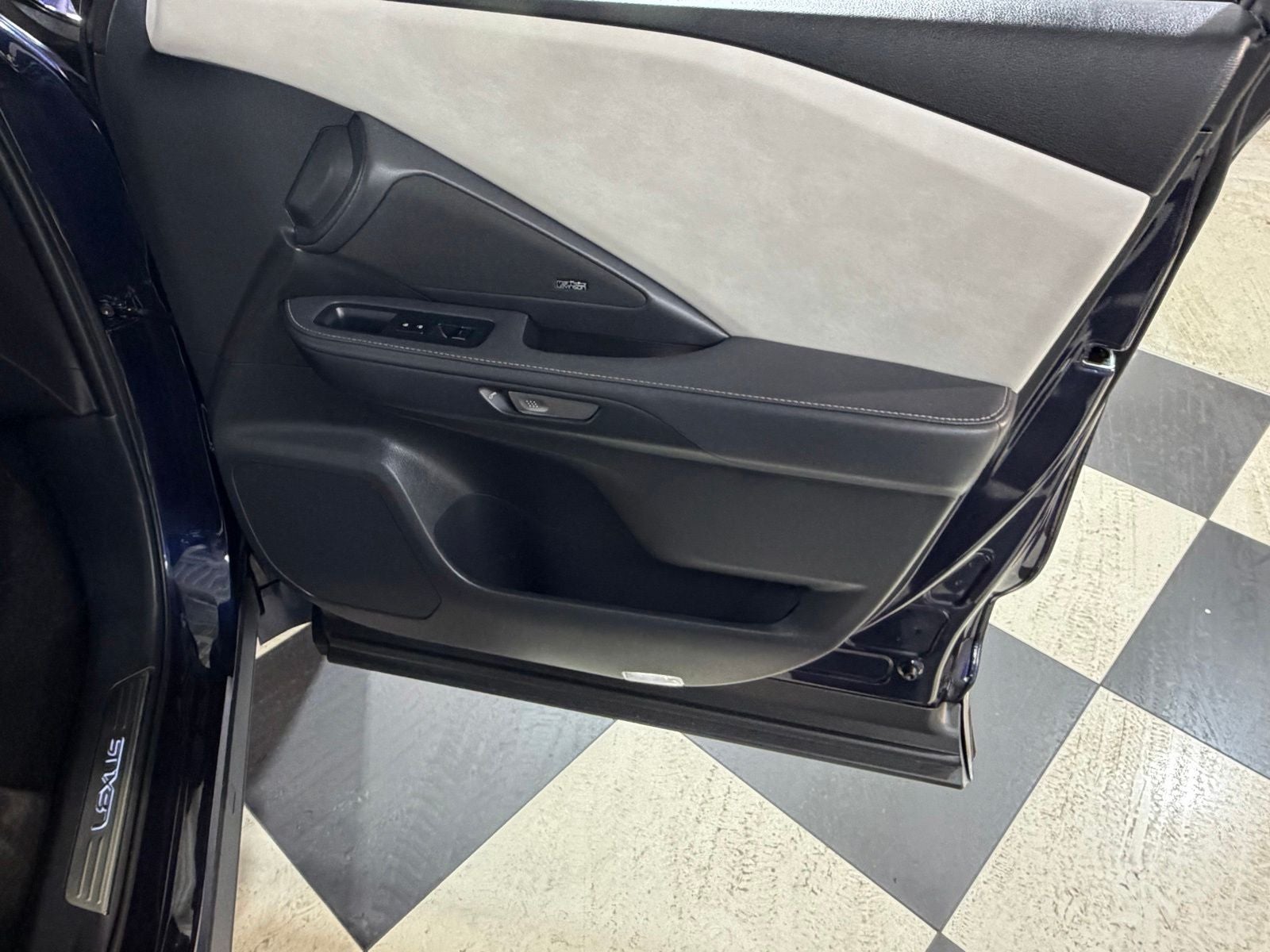 2025 Lexus TX 350 Luxury