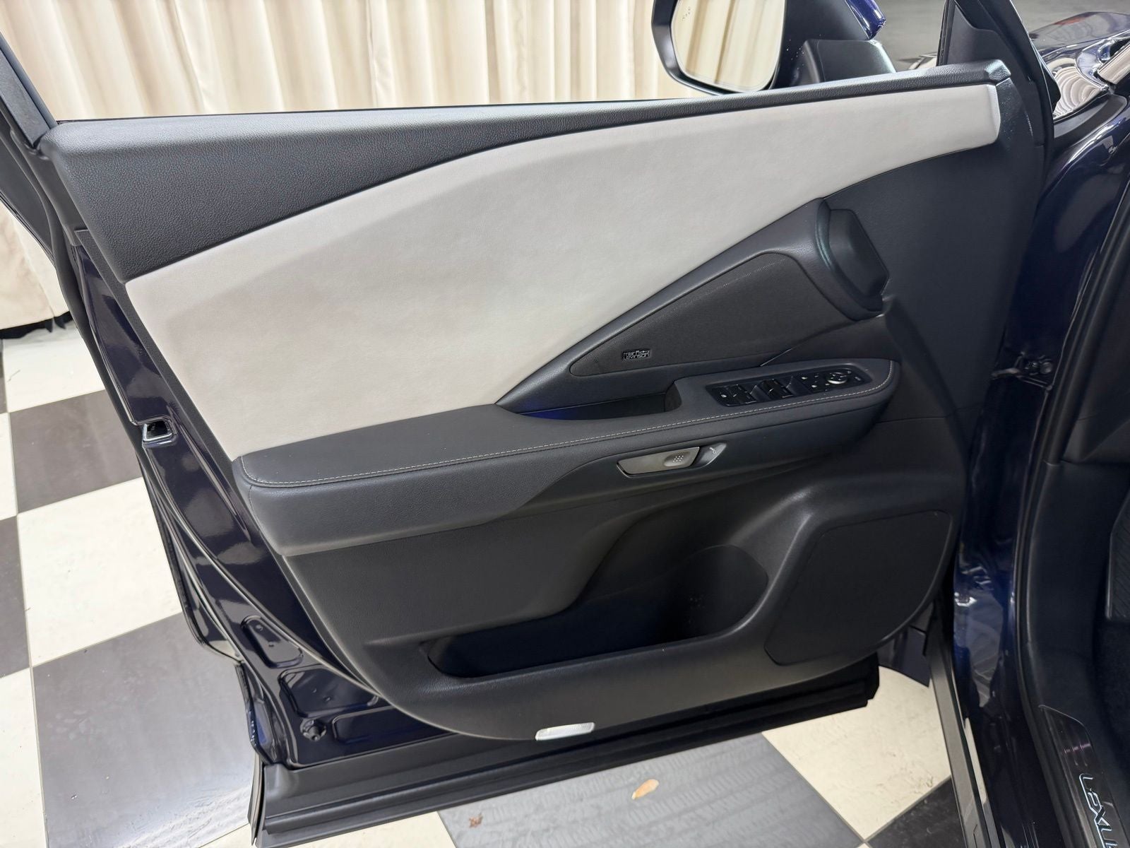 2025 Lexus TX 350 Luxury