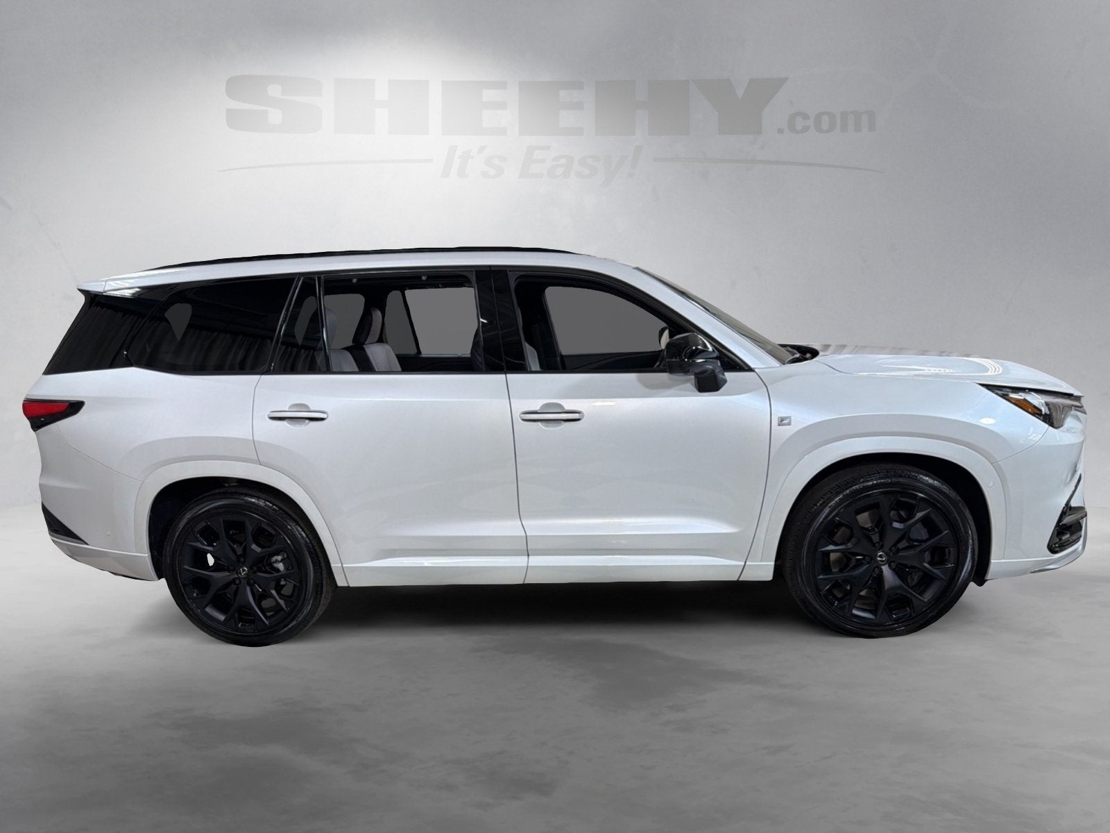 2025 Lexus TX 350 F SPORT Handling