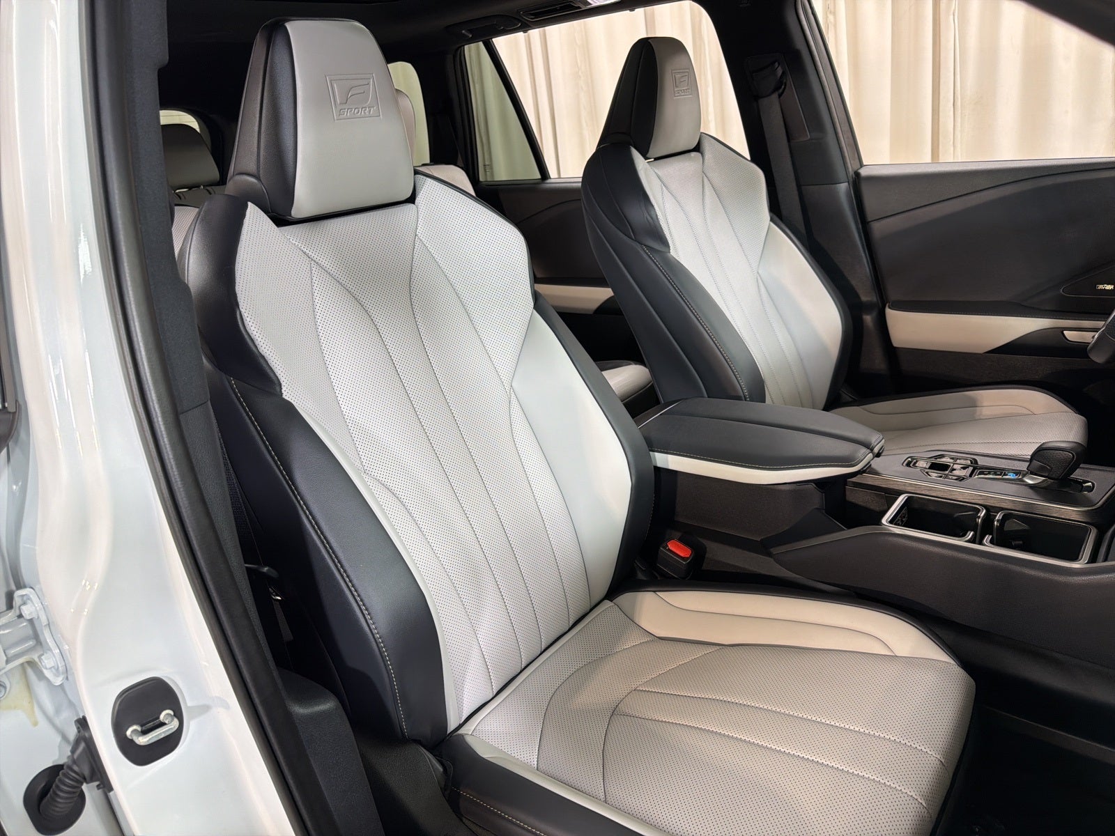 2025 Lexus TX 350 F SPORT Handling