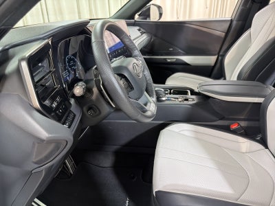 2025 Lexus TX 350 F SPORT Handling