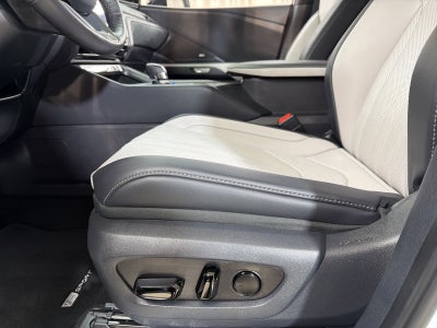 2025 Lexus TX 350 F SPORT Handling