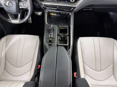 2025 Lexus TX 350 F SPORT Handling