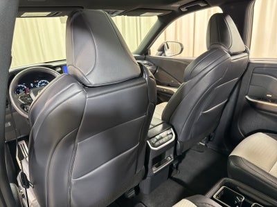 2025 Lexus TX 350 F SPORT Handling