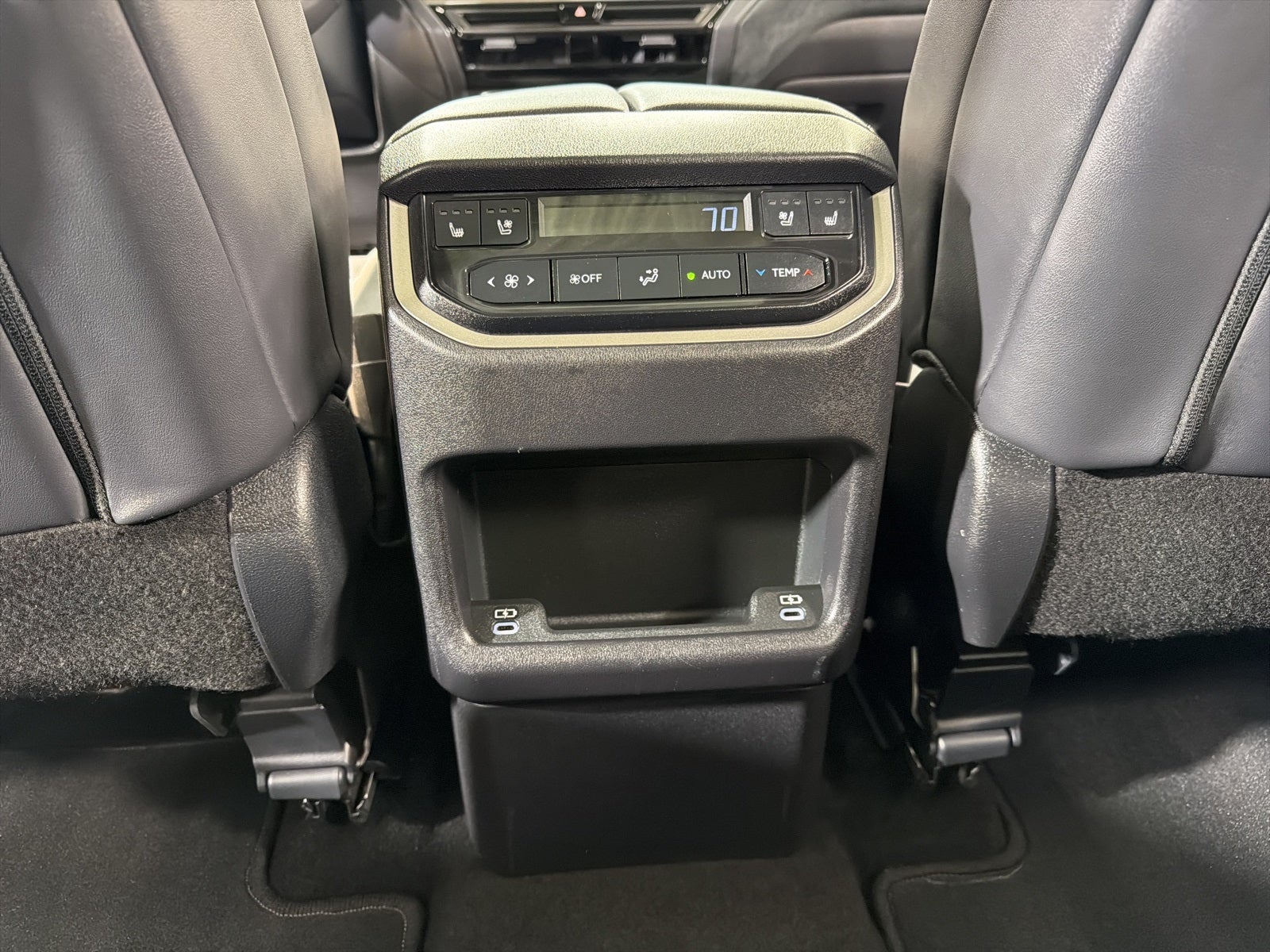 2025 Lexus TX 350 F SPORT Handling