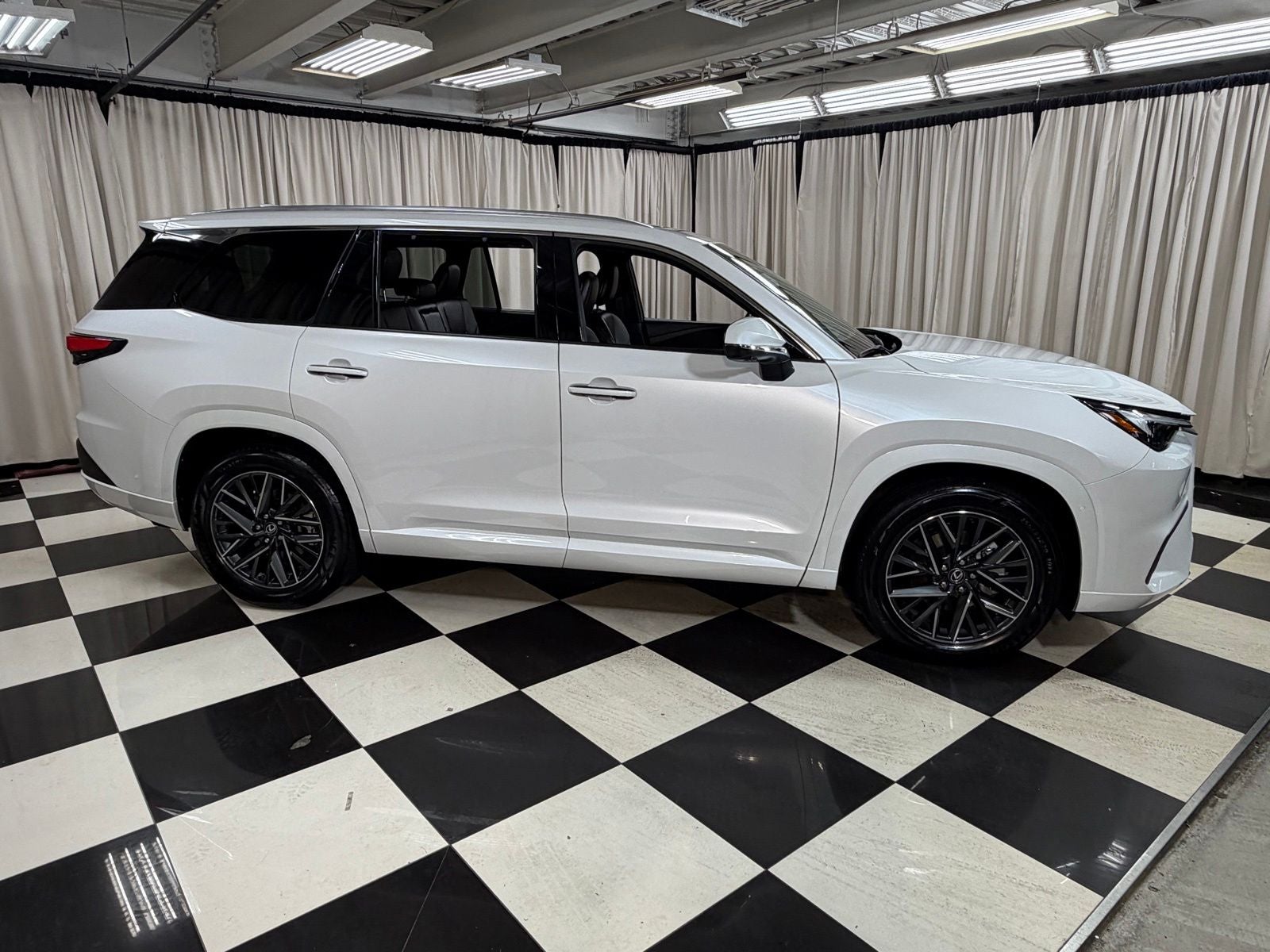 2025 Lexus TX 350 Premium