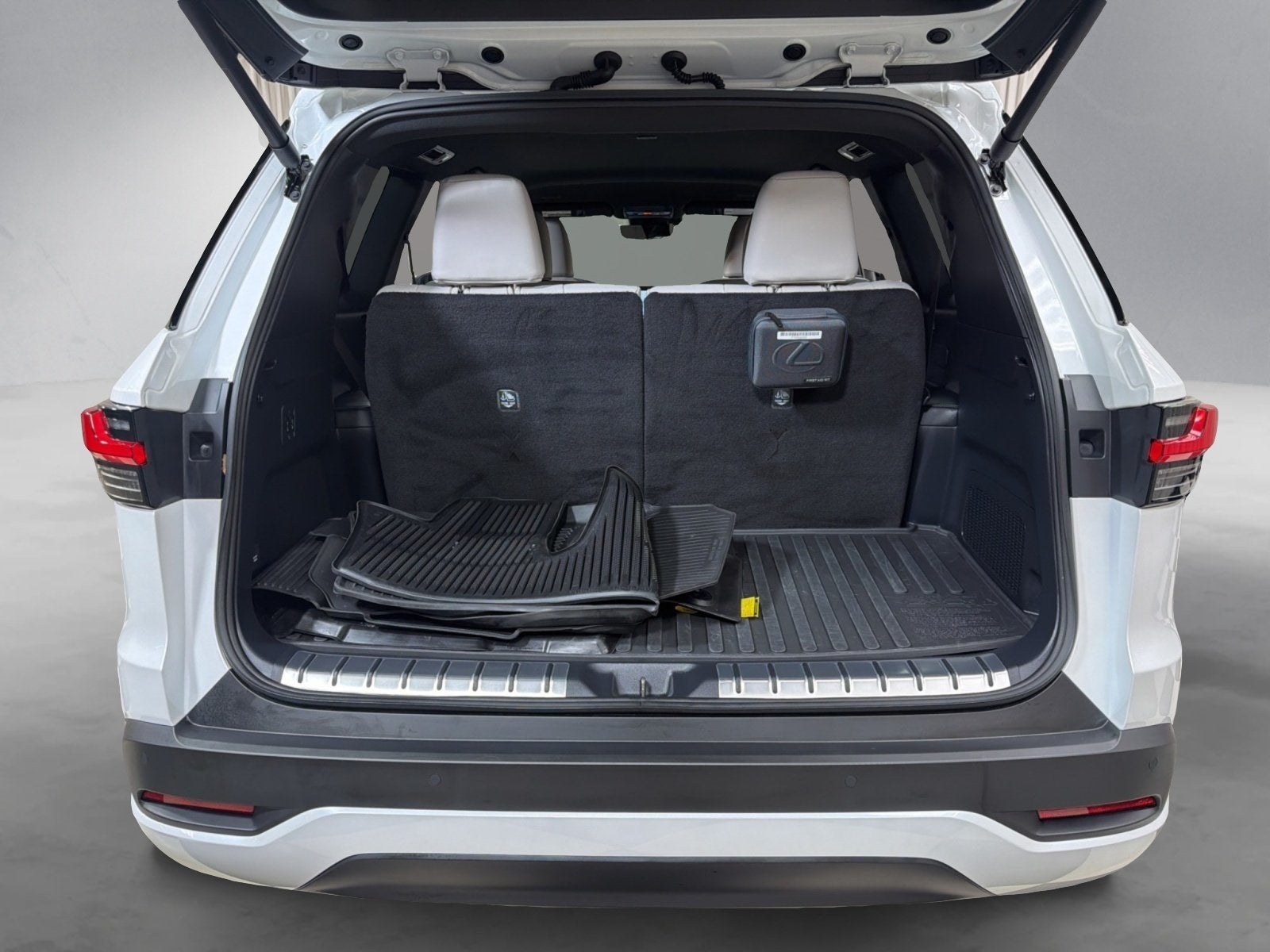 2025 Lexus TX 550h+ Luxury