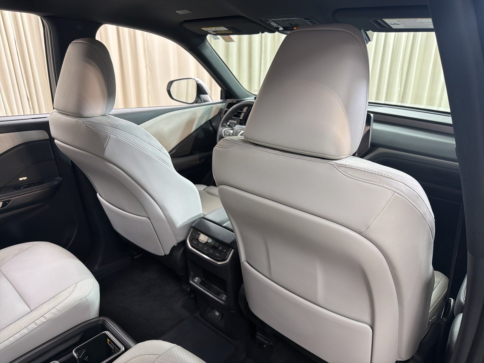 2025 Lexus TX 550h+ Luxury