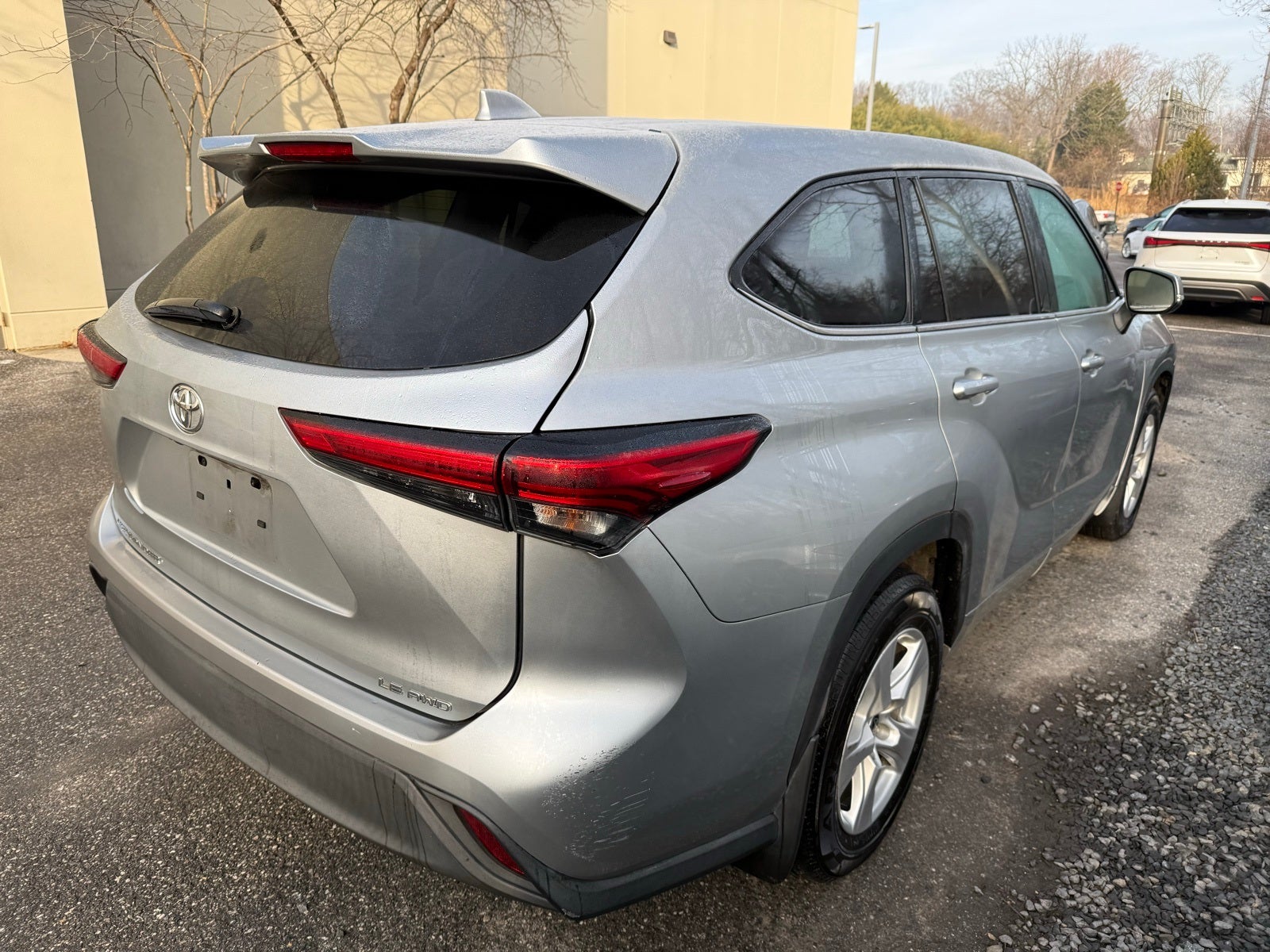 2021 Toyota Highlander LE