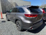 2017 Toyota Highlander LE