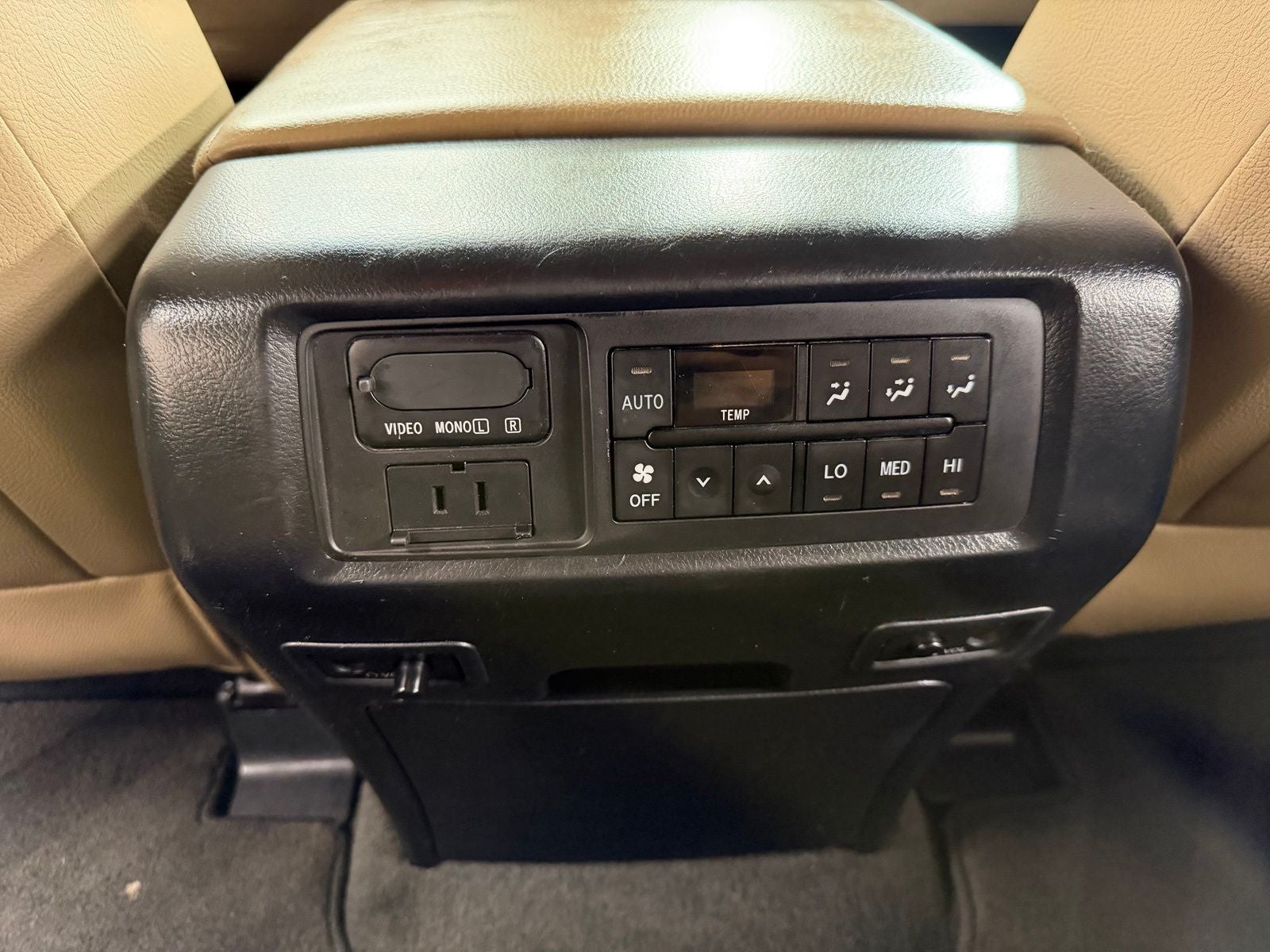 2012 Toyota Sequoia Platinum