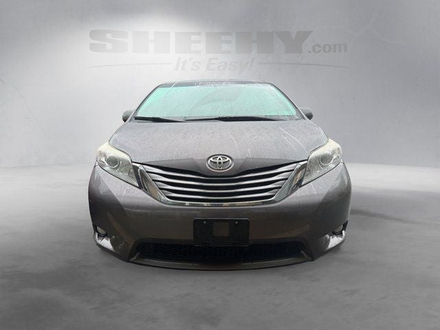 2017 Toyota Sienna XLE Premium 7 Passenger
