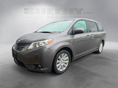 2017 Toyota Sienna XLE Premium 7 Passenger