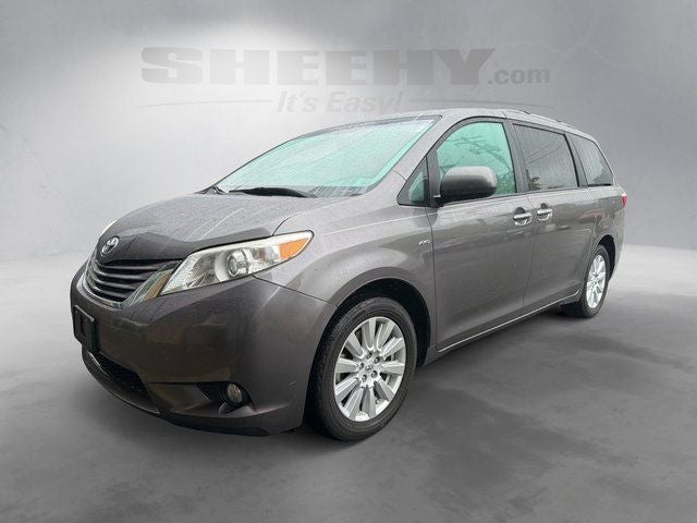 2017 Toyota Sienna XLE Premium 7 Passenger