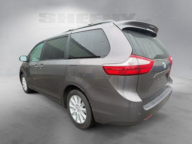 2017 Toyota Sienna XLE Premium 7 Passenger