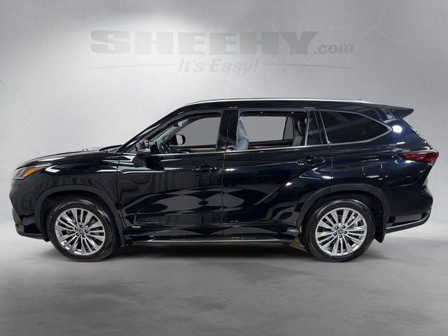 2026 Toyota Highlander Hybrid Platinum