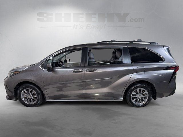 2024 Toyota Sienna XLE 7 Passenger