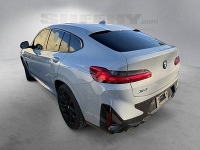 2024 BMW X4 xDrive30i