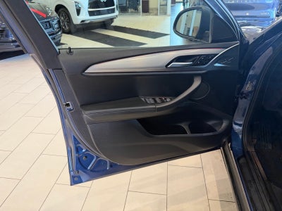 2023 BMW X4 xDrive30i