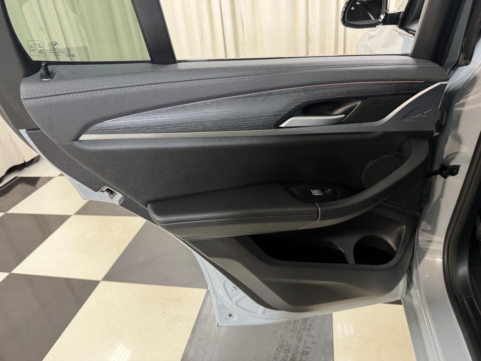 2024 BMW X3 M40i