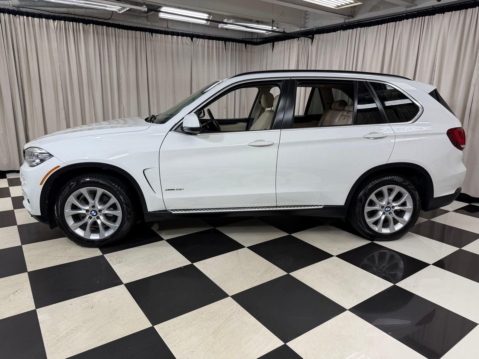 2016 BMW X5 xDrive35i Sport Activity