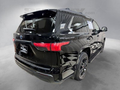 2023 Toyota SEQUOIA Base