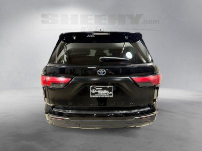 2023 Toyota SEQUOIA Base